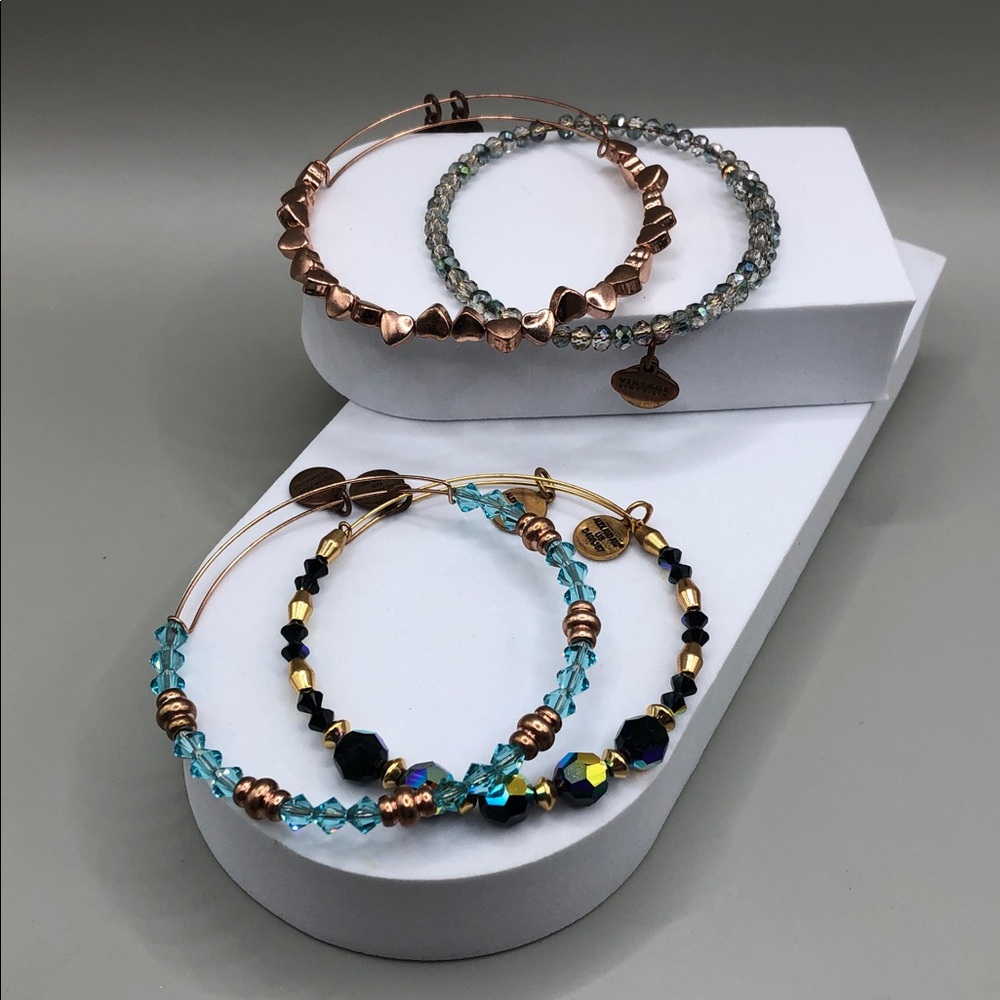 Alex and Ani Bundle 4 layering stackable bangle bracelets beaded sparkling heart